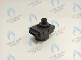 Сервопривод (мотор) трехходового клапана универсальный 7,5мм 220/240v (С) FERROLI, PROTHERM, VIESSMANN, ALPENHOFF, ALPHATHERM, ELECTROLUX, ROC, ELSOTHERM, OASIS, POLYKRAFT, HAIER, CHAFFOTEAUX, ARISTON, MIZUDO, ITALTHERM, THERMEX