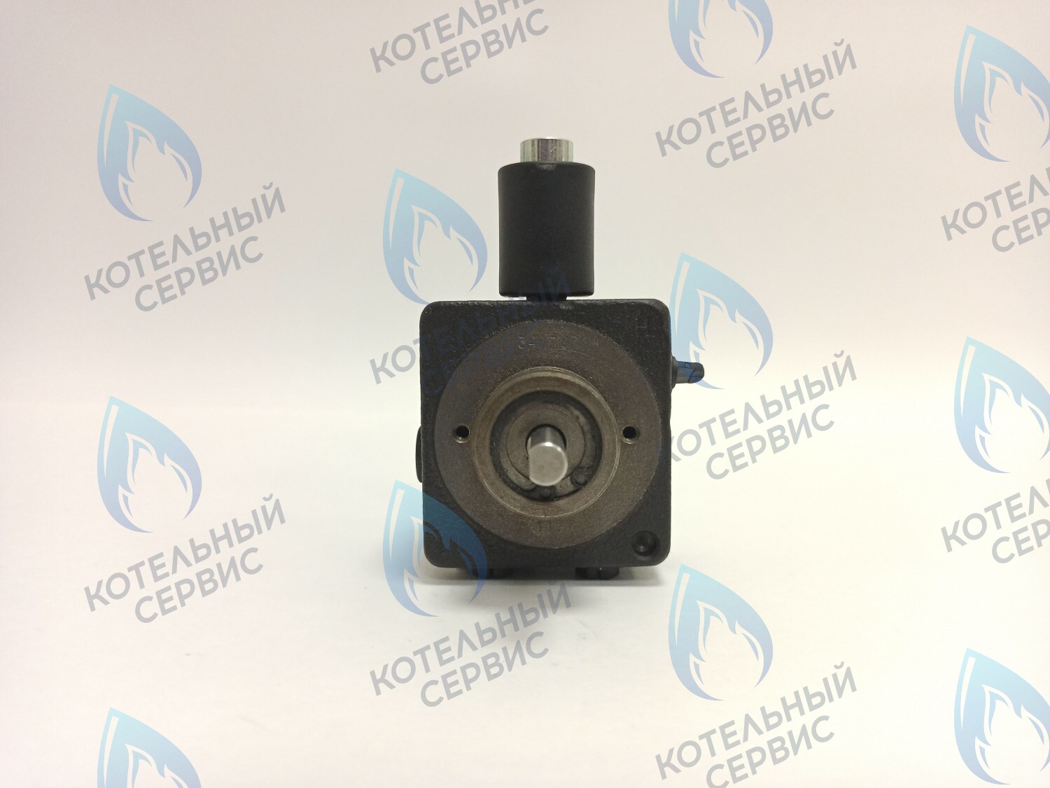 Насос топливный шестеренчатый NAVIEN 535RTD