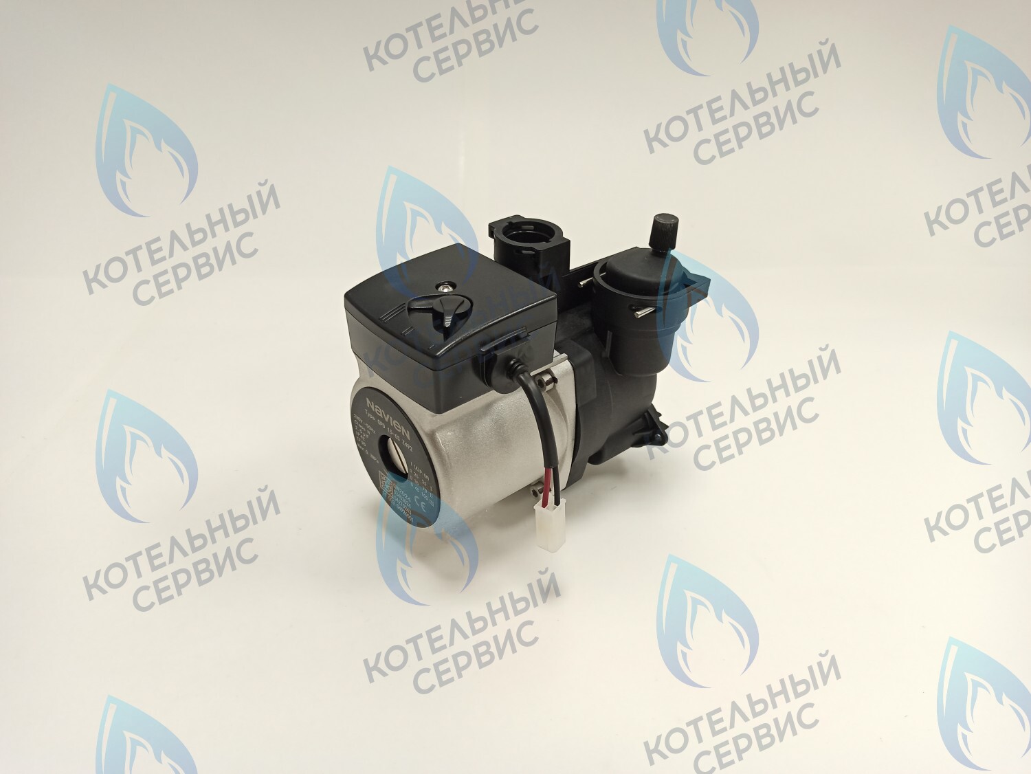 Насос циркуляционный NAVIEN Deluxe E/C (30022723B, 30022723A, 30022722B)