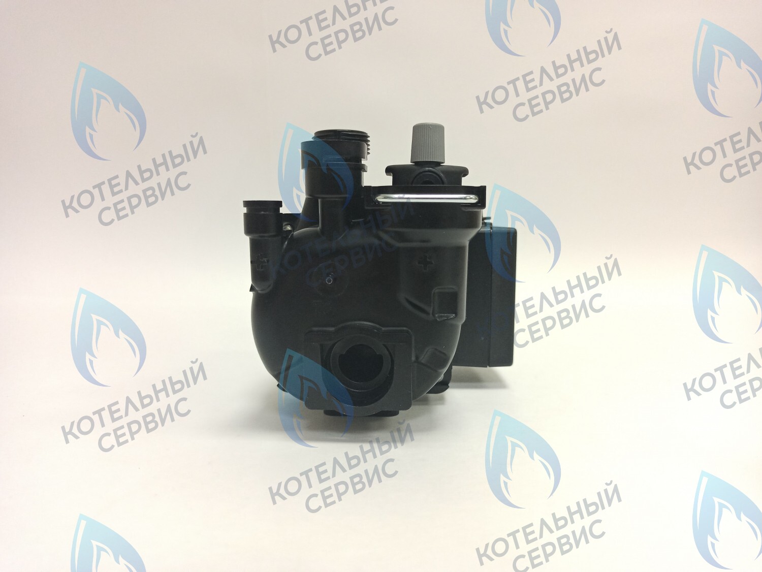 Насос циркуляционный GRUNDFOS 15-60 BOSCH WBN2000/WBN6000, BUDERUS U072 (87186450600)