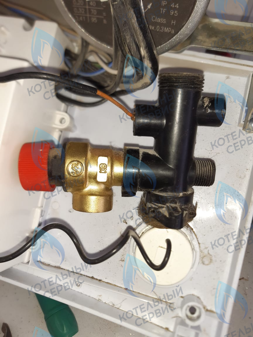 Выходная гидравлическая группа (пластик) для котлов с би-термическим теплообменником ROC