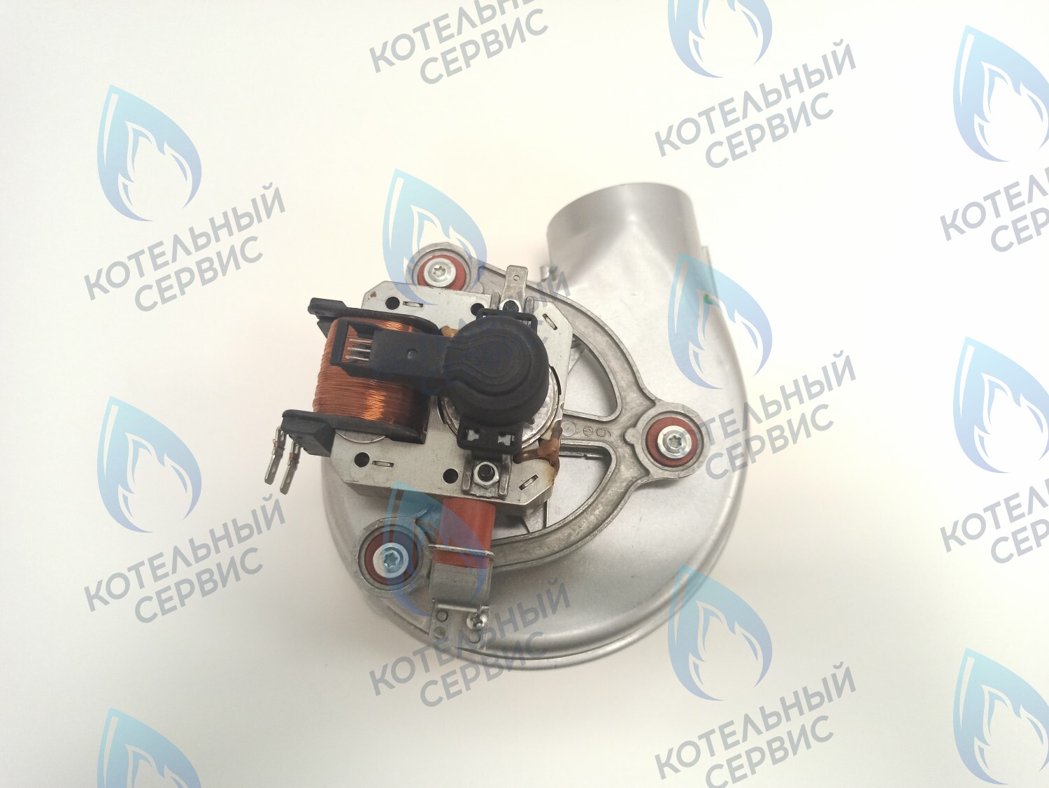 Вентилятор 32W Fime BOSCH 6000 WBN6000-12C/12H/18C/18H И BUDERUS U072-18K/18 (87186432640)