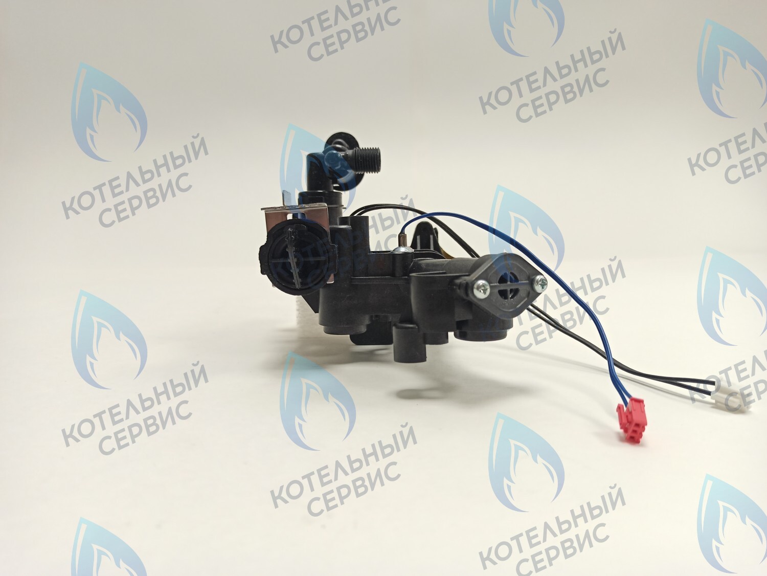 Гидроузел ГВС с датчиком протока, датчиком температуры и краном подпитки DELUXE E/C 35-40k NAVIEN