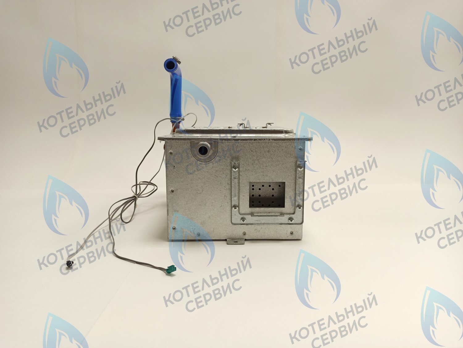 Теплообменник медный в сборе с камерой сгорания для замены (H120260150; H120260151; H120240732; H120240733; H120260147; H120260148; H120240736; H120240737)