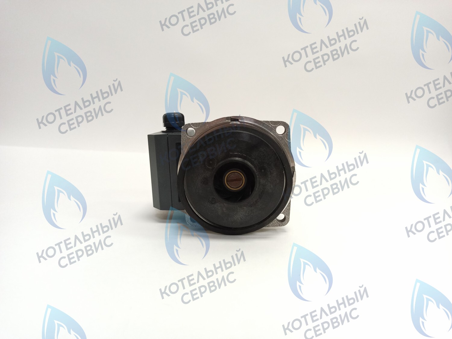 Двигатель насоса (без улитки) WILO RS 15/6 93w (30мм по часовой) FERROLI, FONDITAL, BAXI и др