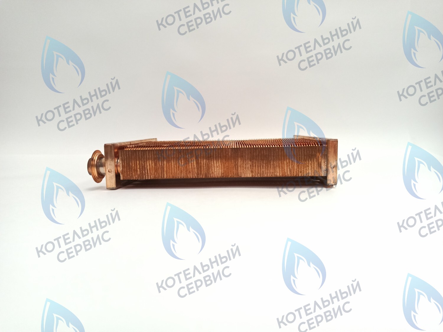 Теплообменник основной (первичный) (МЕДНЫЙ) Navien (с белыми прокладками в комплекте) Deluxe, Deluxe Plus, Prime, Smart Tok, Ace, Ace Coaxial 30K (30012860A, 30012860B, 30012860C, 30012721B, 30010299A)