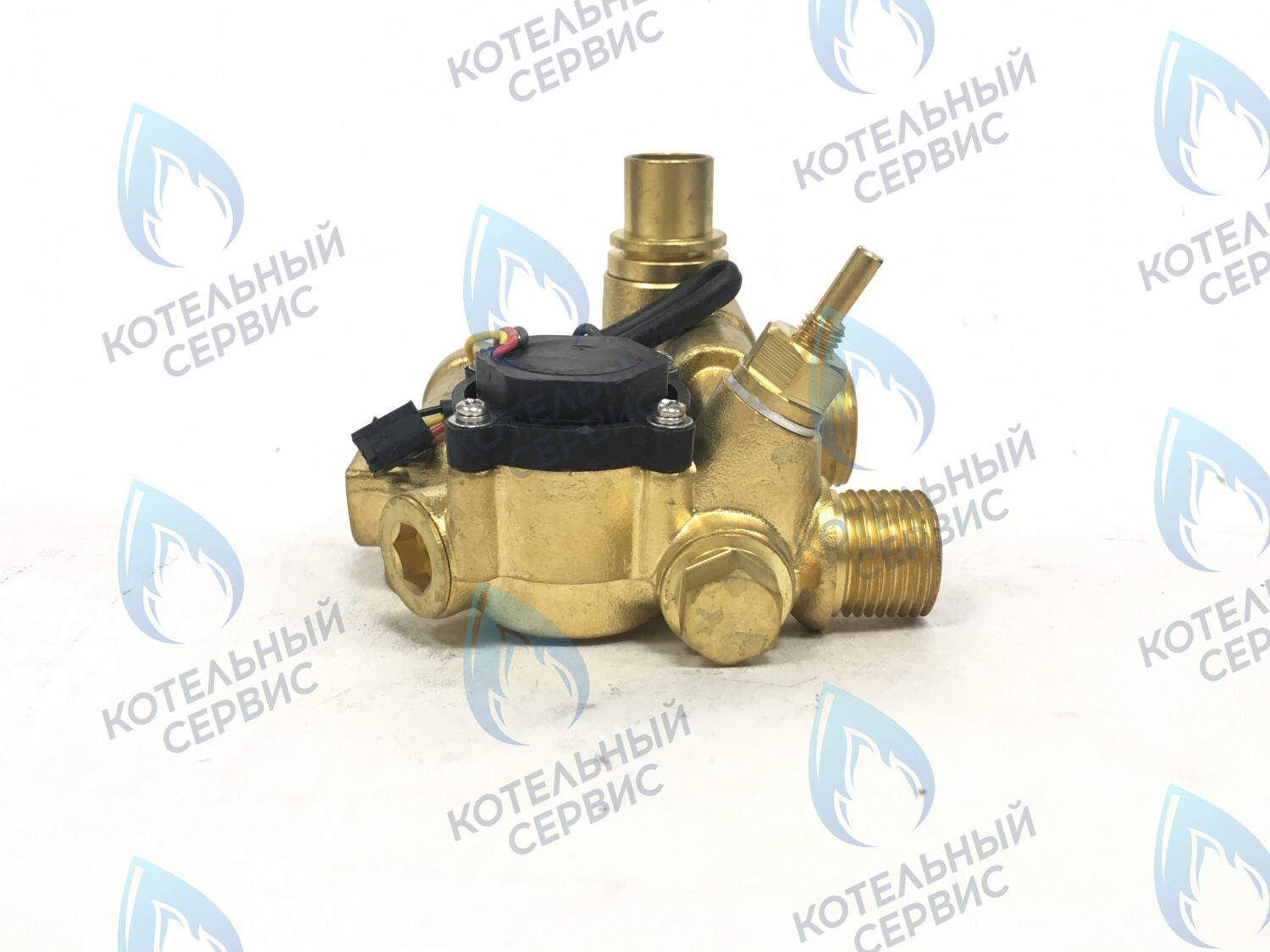 Кран подпитки в сборе GAZECO 18 C2/T2, 24 C2/T2  Исполнение 1 (до июля 2014 г.)