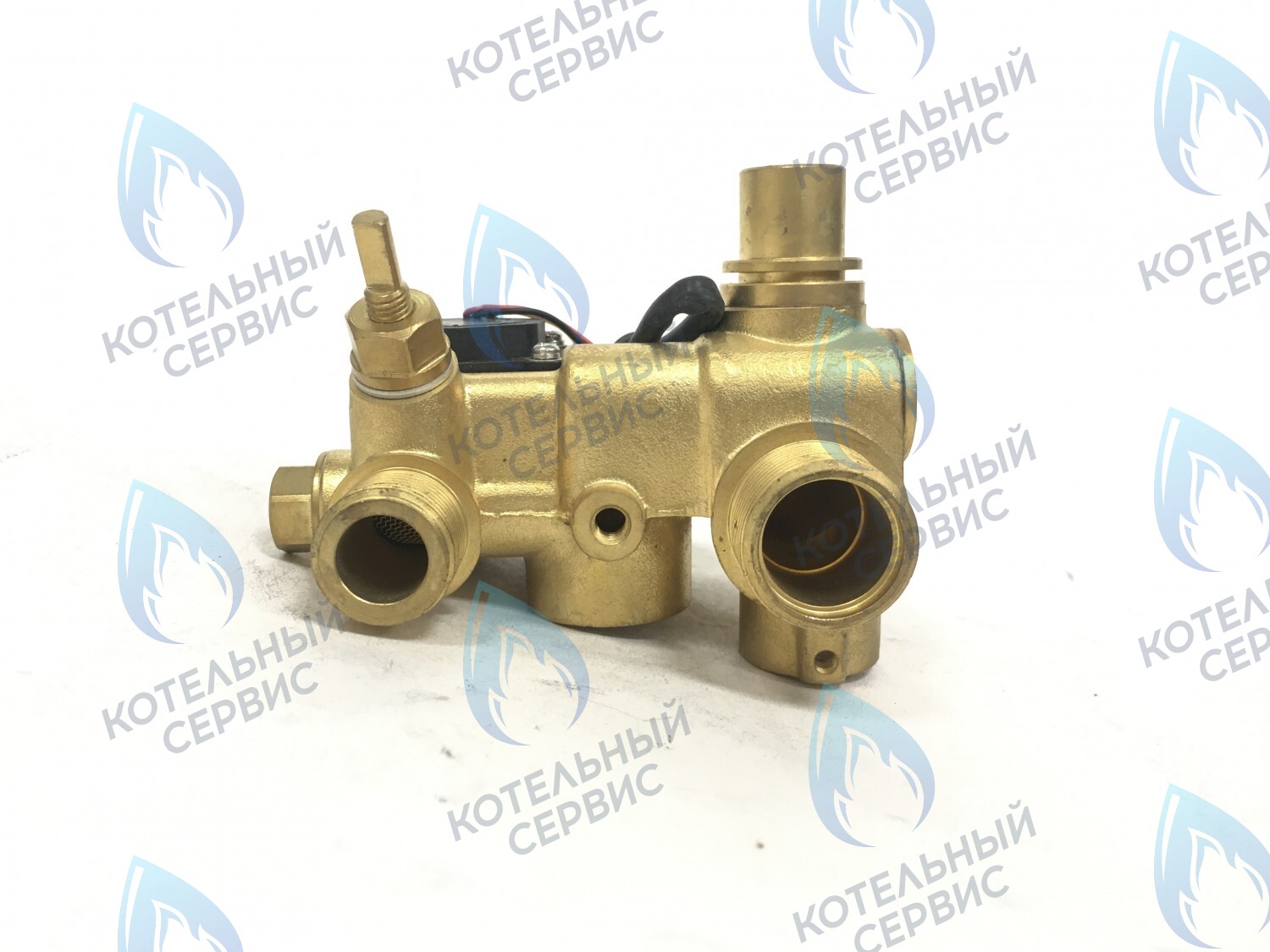 Кран подпитки в сборе GAZECO 18 C2/T2, 24 C2/T2  Исполнение 1 (до июля 2014 г.)