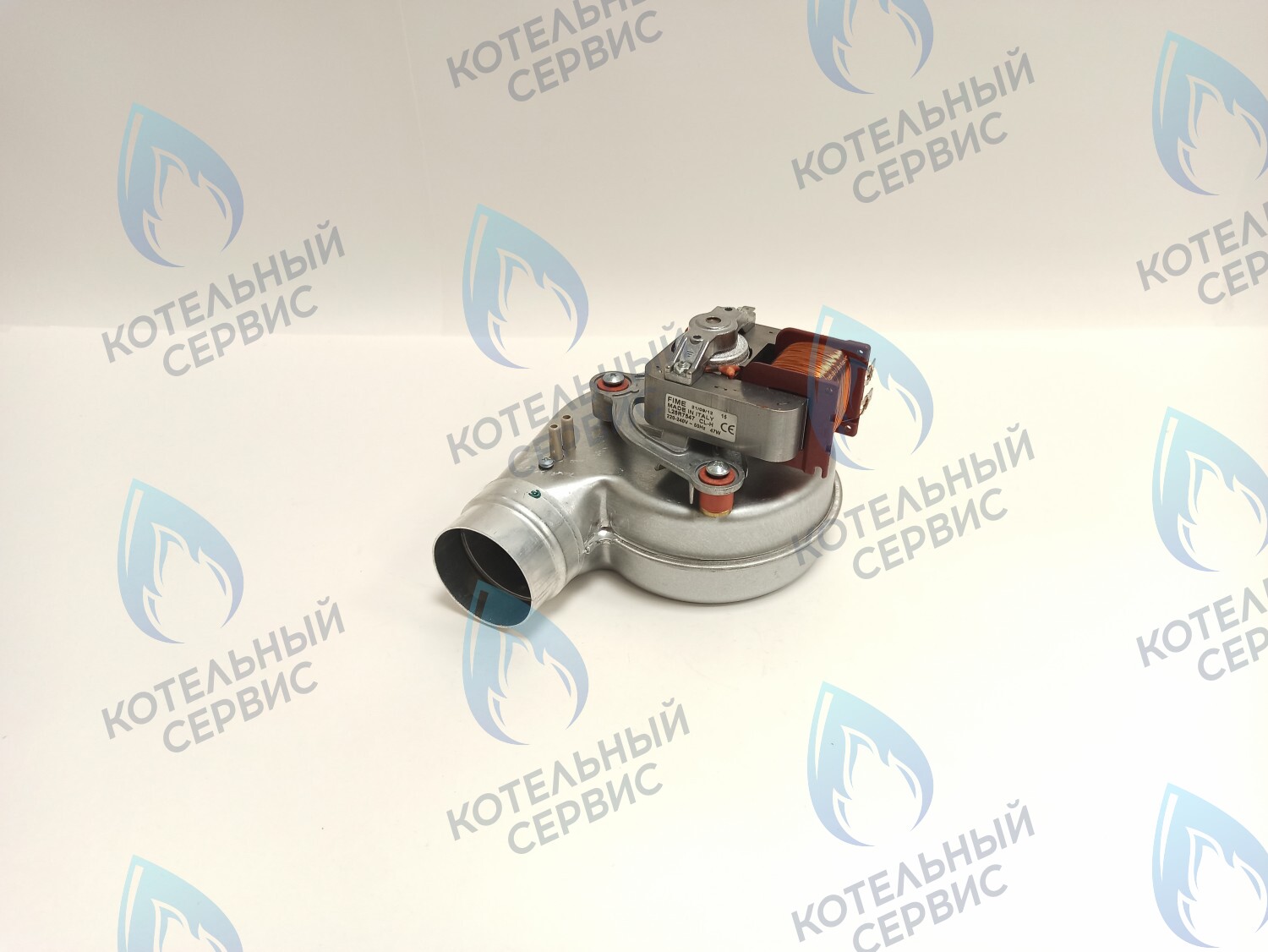 Вентилятор для котлов 30 кВт Polykraft Alpine Light с коричневыми патрубками отбора (47W)