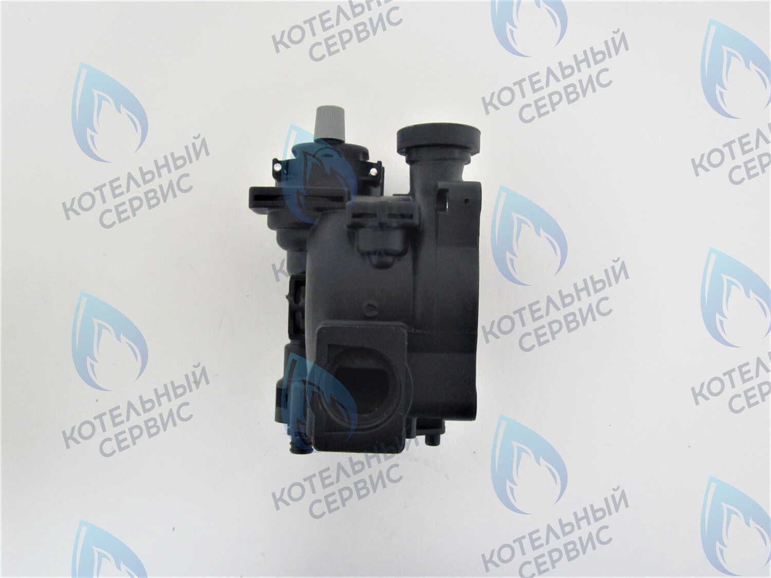 Улитка циркуляционного насоса (отверстие сзади, два справа сбоку) FERROLI под насос WILO (W21CW)