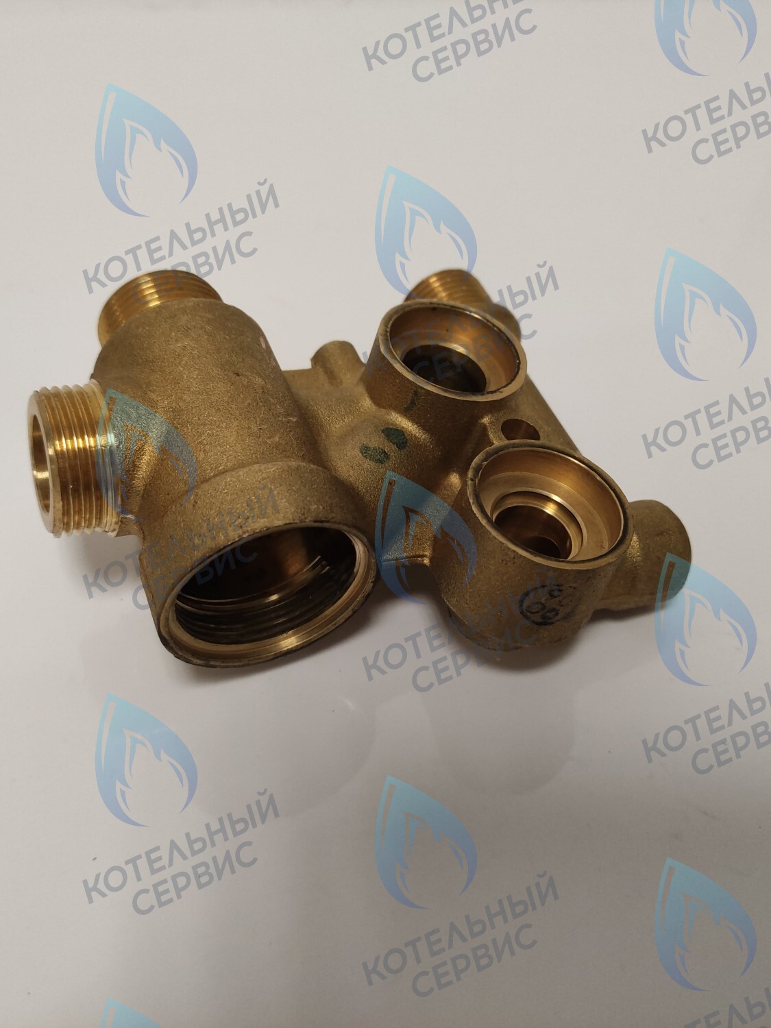 Корпус трехходового клапана воды гидрогруппа ALPHATHERM SIGMA ECO PTD 14 / 18 / 24