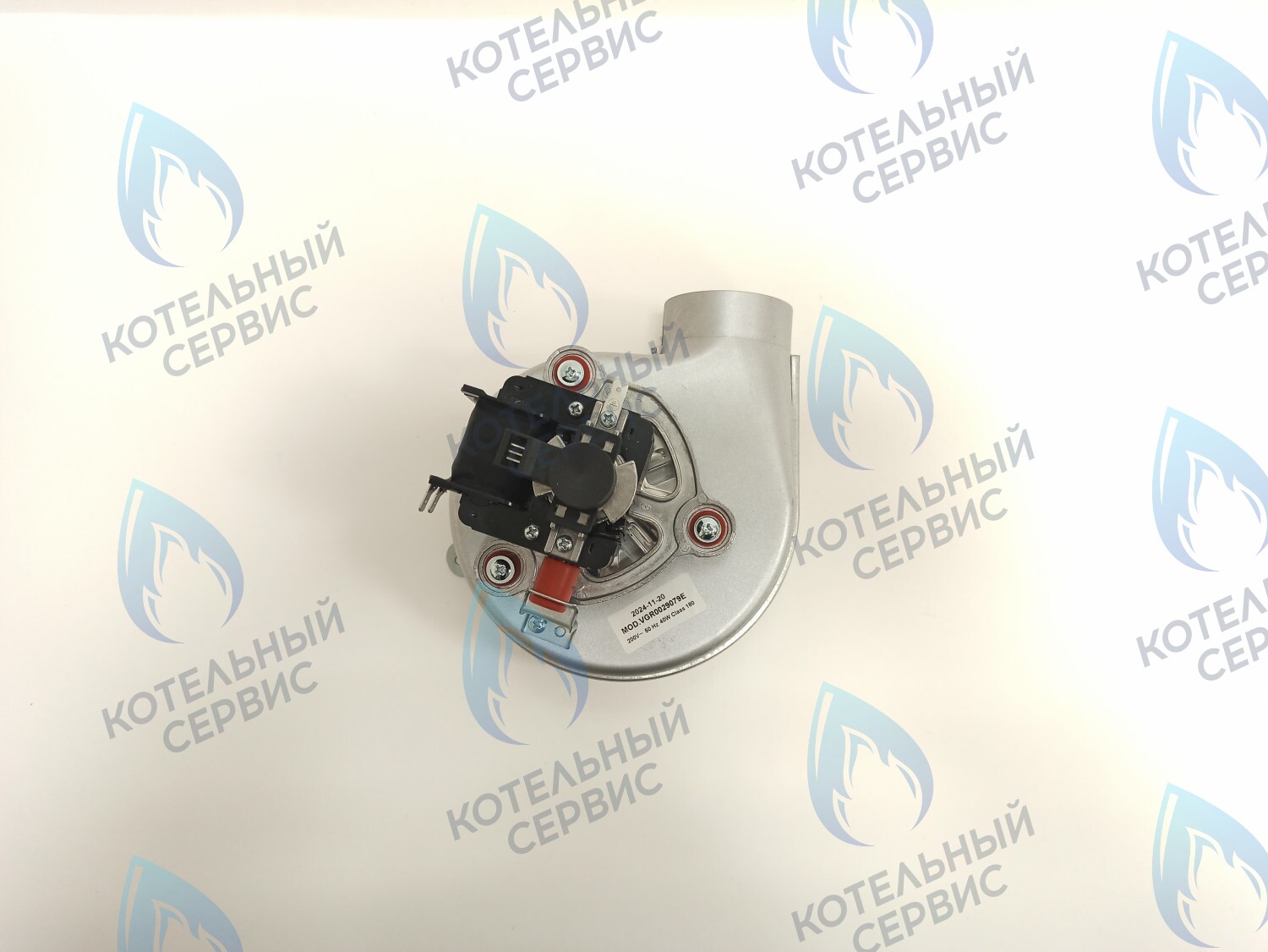 Вентилятор дымоудаления 40W BOSCH 6000 WBN6000-24C/24H И BUDERUS U072-24K/24 (87186429220)