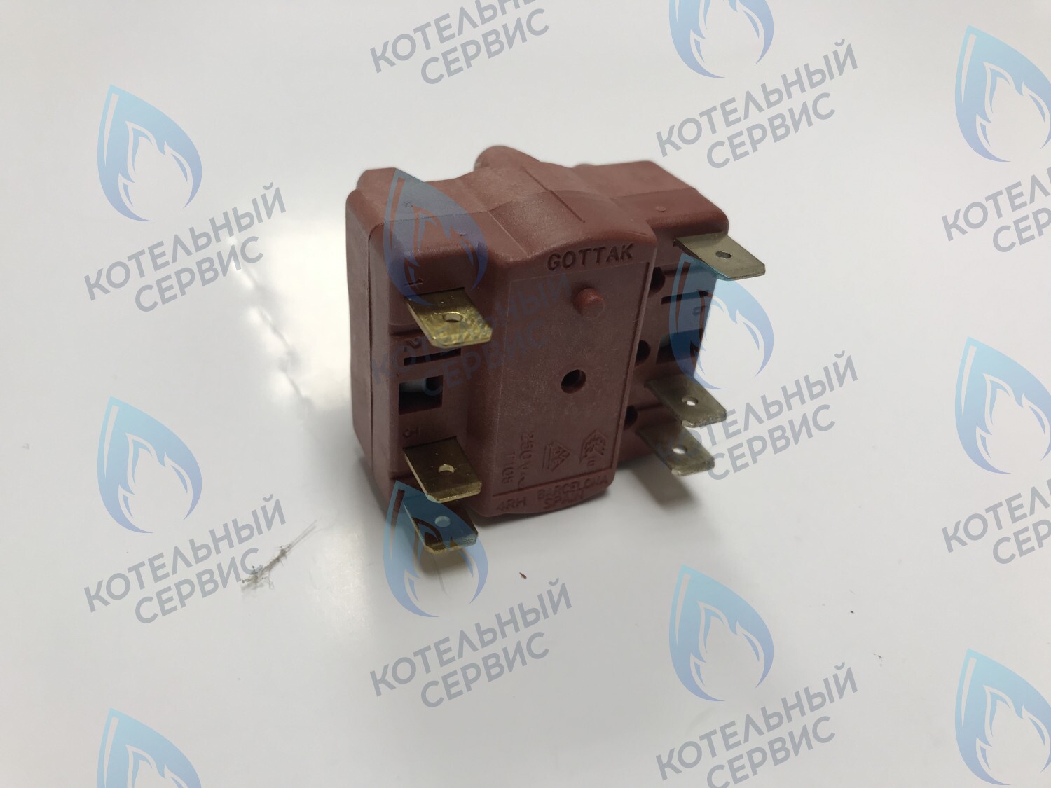 Переключатель, шт FERROLI