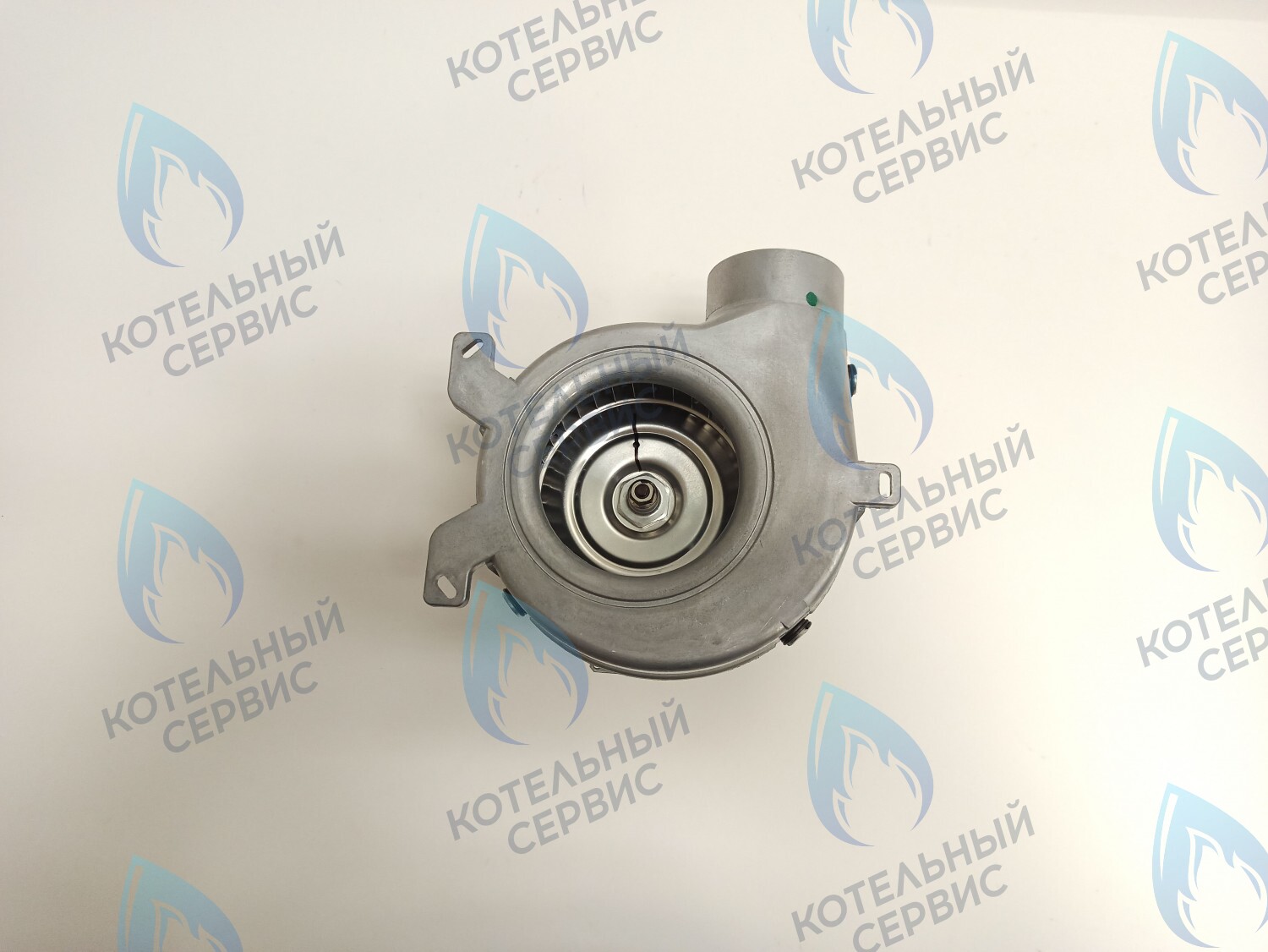 Вентилятор 60W  Viessmann Vitopend 100 на котлы 24кВт-30кВт (7858291, 7829879)