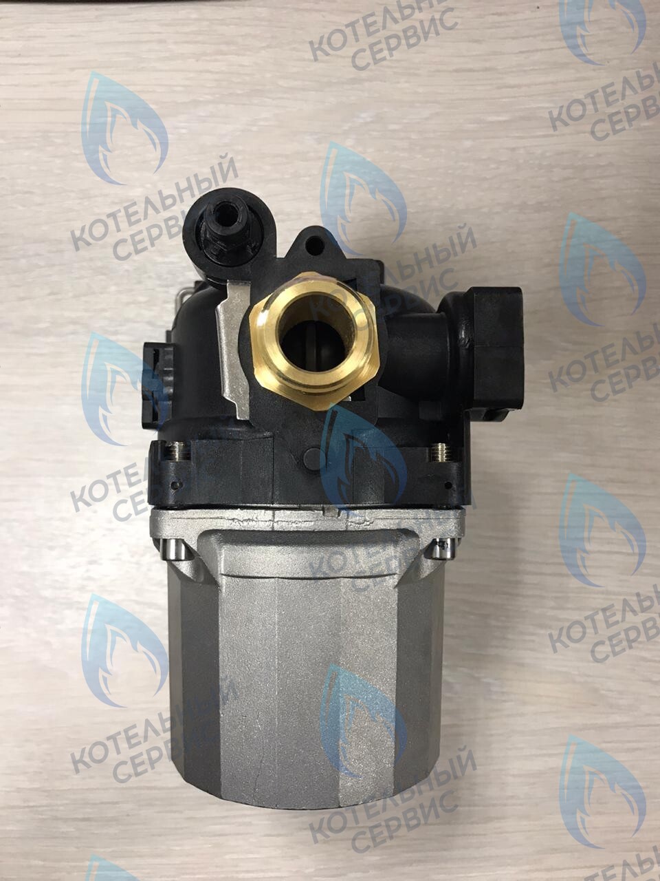 Циркуляционный насос в сборе (по часовой) WILO 15/6 FERROLI FORTUNA PRO, KOREASTAR PREMIUM и др.