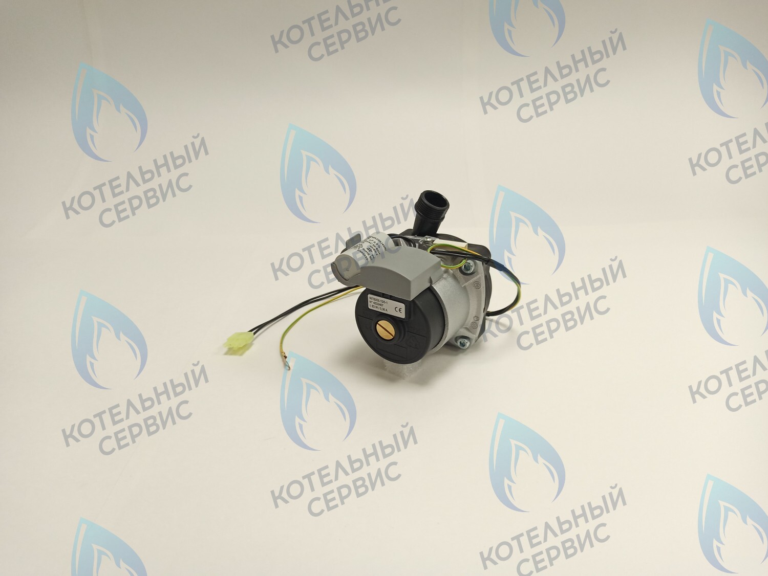 Насос циркуляционный 5м для MASTER GAS SEOUL 11-24 (2050118, 2050130), DAESUNG A16-24 (52050118, 52050130), ARDERIA 2.13-20, CELTIC-DS 3.13-3.20 (2050118, 2050130)