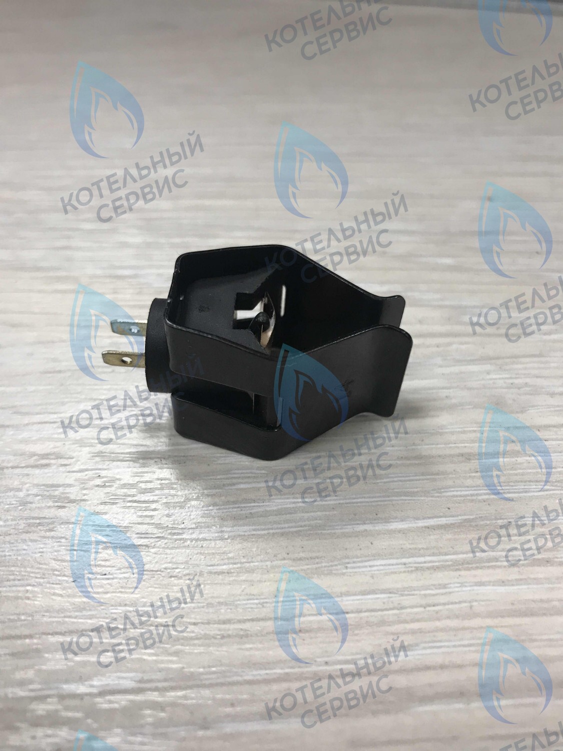 Датчик температуры ГВС, шт FERROLI (398064570)
